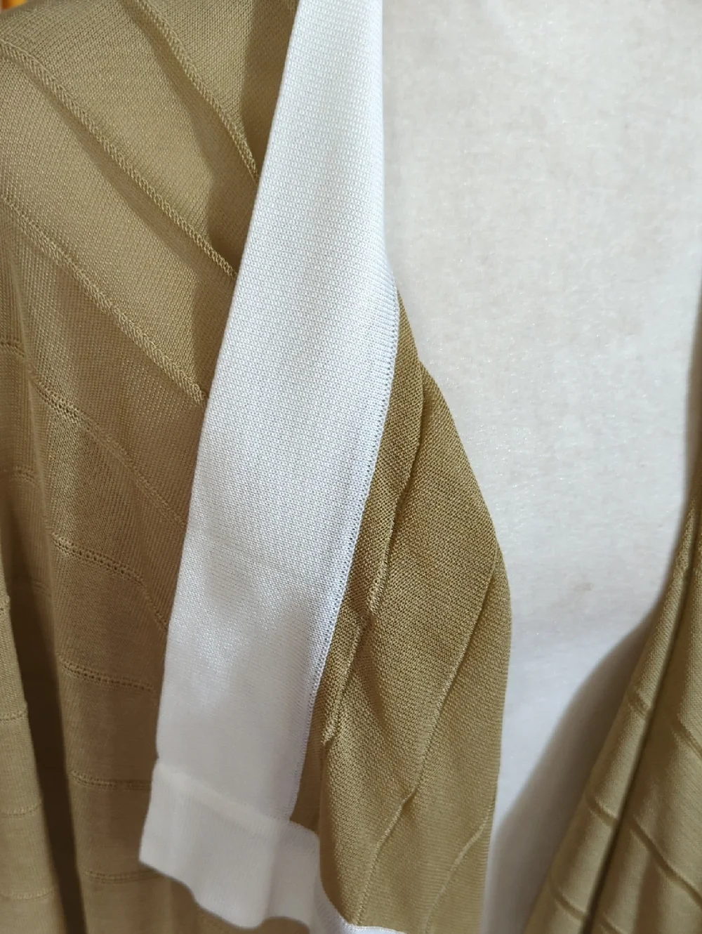 Misook Beige Long Cascade Knit Cardigan  White Trim Open-Front Old Money Sz S - Picture 2 of 8